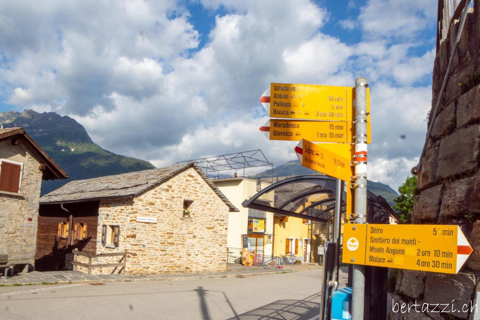 Appartamenti Bertazzi Cavagnago Exterior foto